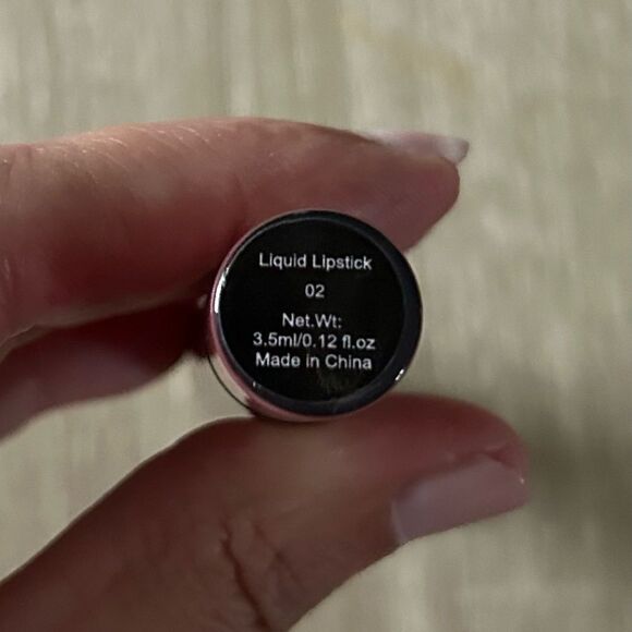 NEW … JASMINE LA BELLE “Ombré Satin” Liquid Lipstick In DOLLY - Picture 2 of 3